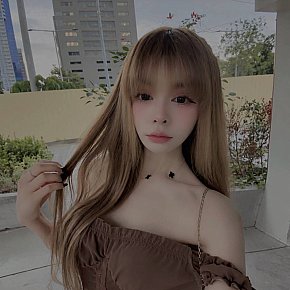 Hot girl in Manila offers Experiência com garotas (GFE)
