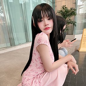 Mimi escort in Manila offers Erotic massage services