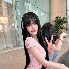 Mimi escort in Manila offers Erotic massage services