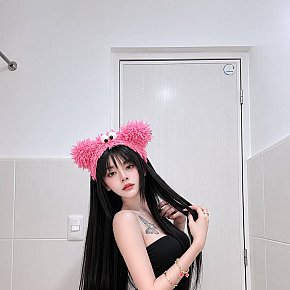 Mimi escort in Manila offers Erotic massage services
