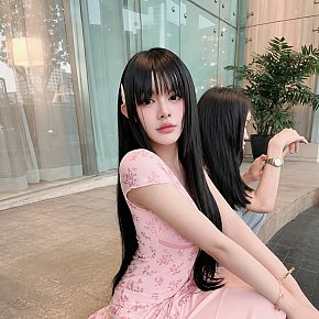 Mimi escort in Manila offers Erotic massage services