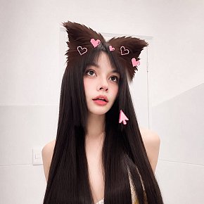 Mimi escort in Manila offers Erotic massage services