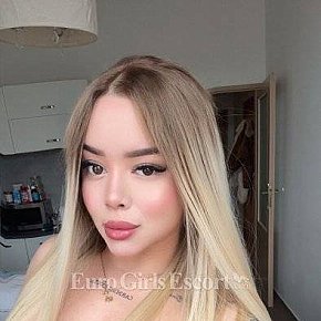 Sofia Vip Escort escort in Prague offers Cumshot on body (COB) services