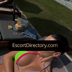 Tatiana escort in Bratislava offers French Kissing services