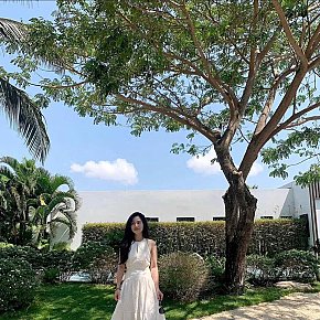 Althea escort in Singapore City offers 69 Position services