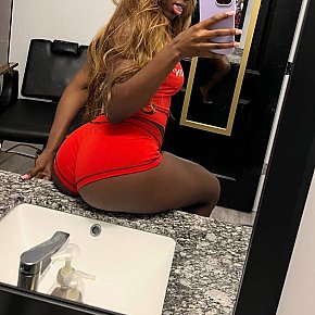 Hana-Annnal escort in Kampala offers Blowjob mit Kondom services