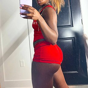 Hana-Annnal escort in Kampala offers Blowjob mit Kondom services