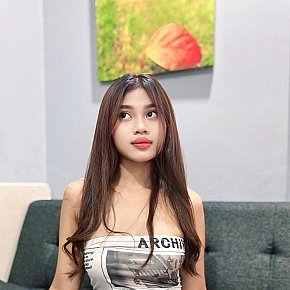 Claudya escort in Singapore City