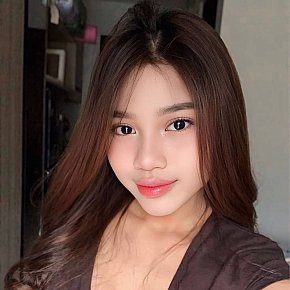 Claudya escort in Singapore City