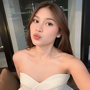 Claudya escort in Singapore City