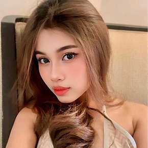 Claudya escort in Singapore City
