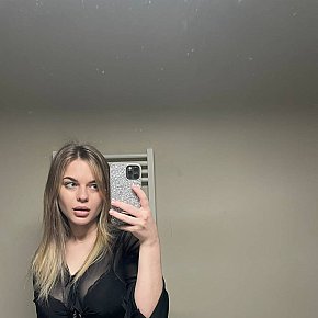 Britney Super Busty
 escort in London offers Girlfriend Experience (GFE) services