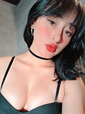 Rossy Petite
 escort in Bangkok offers Intimate massage services