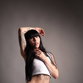 Jully All Natural
 escort in London offers Girlfriend Experience (GFE) services