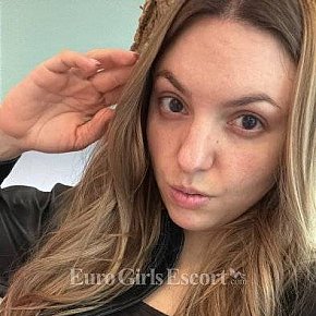 Queen-Viktoria Vip Escort escort in Bern offers Erotic massage services