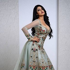 Lina All Natural
 escort in Calcutta offers Erotic massage services