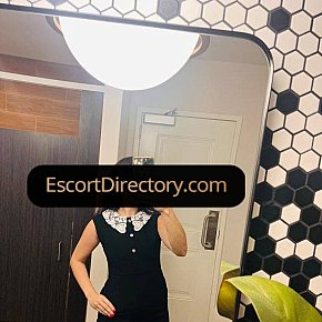 Lisa Vip Escort escort in Berlin offers Cumshot on body (COB) services