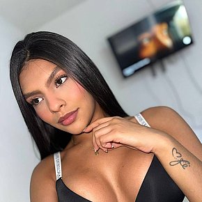 Julieta Model /Ex-model
 escort in Singapore City offers Girlfriend Experience (GFE) services