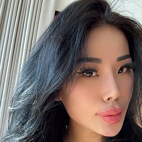 Candy All Natural
 escort in London offers Girlfriend Experience (GFE) services