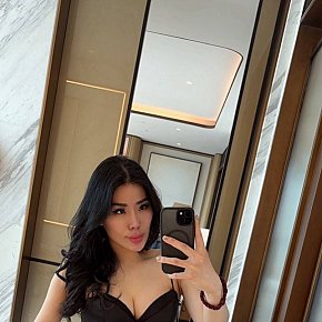 Candy All Natural
 escort in London offers Girlfriend Experience (GFE) services