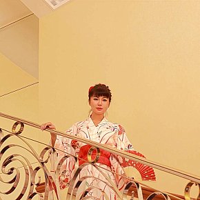 Miko Mature escort in Dubai offers Anal Sex services