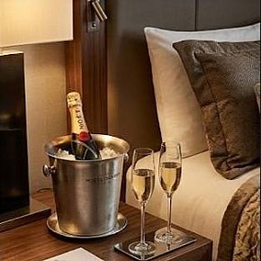Suffolk-Companion escort in Ipswich