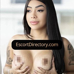 Maia Vip Escort escort in  offers Vorbe murdare services