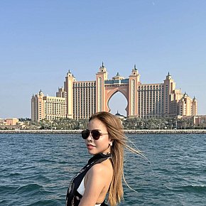 Moroccan Modelo/Ex-modelo escort in  offers Experiência com garotas (GFE) services