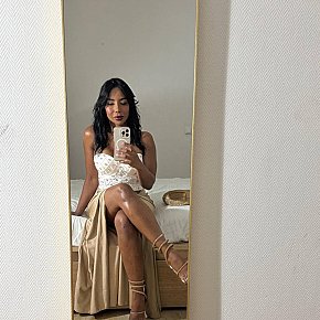 Darlyng Vip Escort escort in Marbella offers Girlfriend Experience (GFE) services
