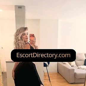 Clara-Mancini Vip Escort escort in Madrid offers Massaggio erotico services