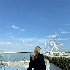 Nicole Super Booty
 escort in Dubai offers Dildo Play/Toys services