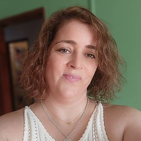 Luisa Vip Escort escort in Lisbon offers Sex in versch. Positionen services