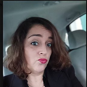 Luisa Vip Escort escort in Lisbon offers Sex in versch. Positionen services