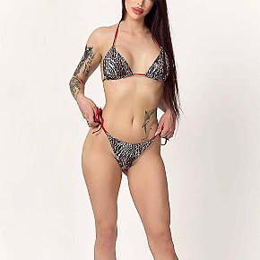 Maggie All Natural
 escort in London offers Girlfriend Experience (GFE) services