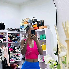 Hot girl in Lagos offers Sexo Anal