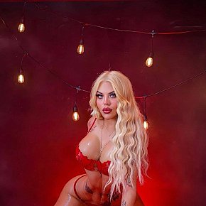 Kirana Super Busty
 escort in Dubai