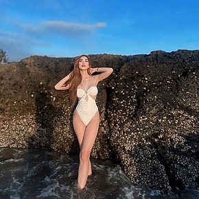 Annie escort in Manila