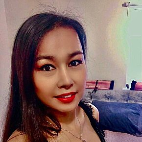 Sky Mature escort in Hong Kong
