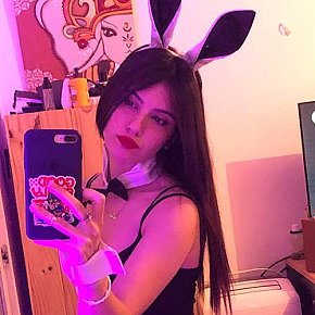 Nora Mature escort in Bangkok offers Handjob services