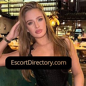 Kira Vip Escort escort in Luxembourg offers Shower  services