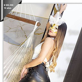 ADRIANA-EROTICAS College Girl
 escort in Bogota offers Intimate massage services