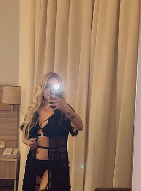 Katrina escort in Muscat