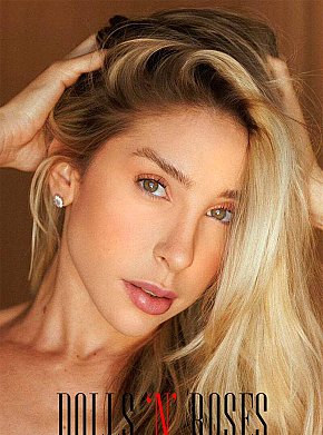 Mara All Natural
 escort in London offers Girlfriend Experience (GFE) services
