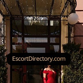 Anna-Veide escort in Bern offers Girlfriend Experience (GFE) services