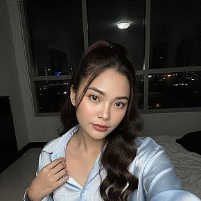 Yana escort in Manila