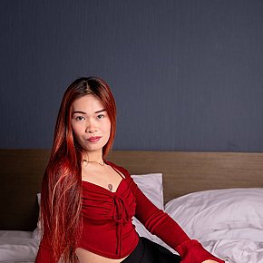 Eva Petite
 escort in Manila offers Cum in Mouth services