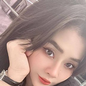 Ana escort in Juffair offers 69 services