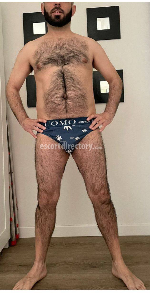 STEFANOSBOR performs Beijo francês, escort in Torino