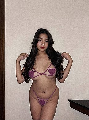 Blythe-Xx escort in Makati