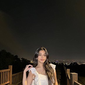 Blythe-Xx escort in Makati